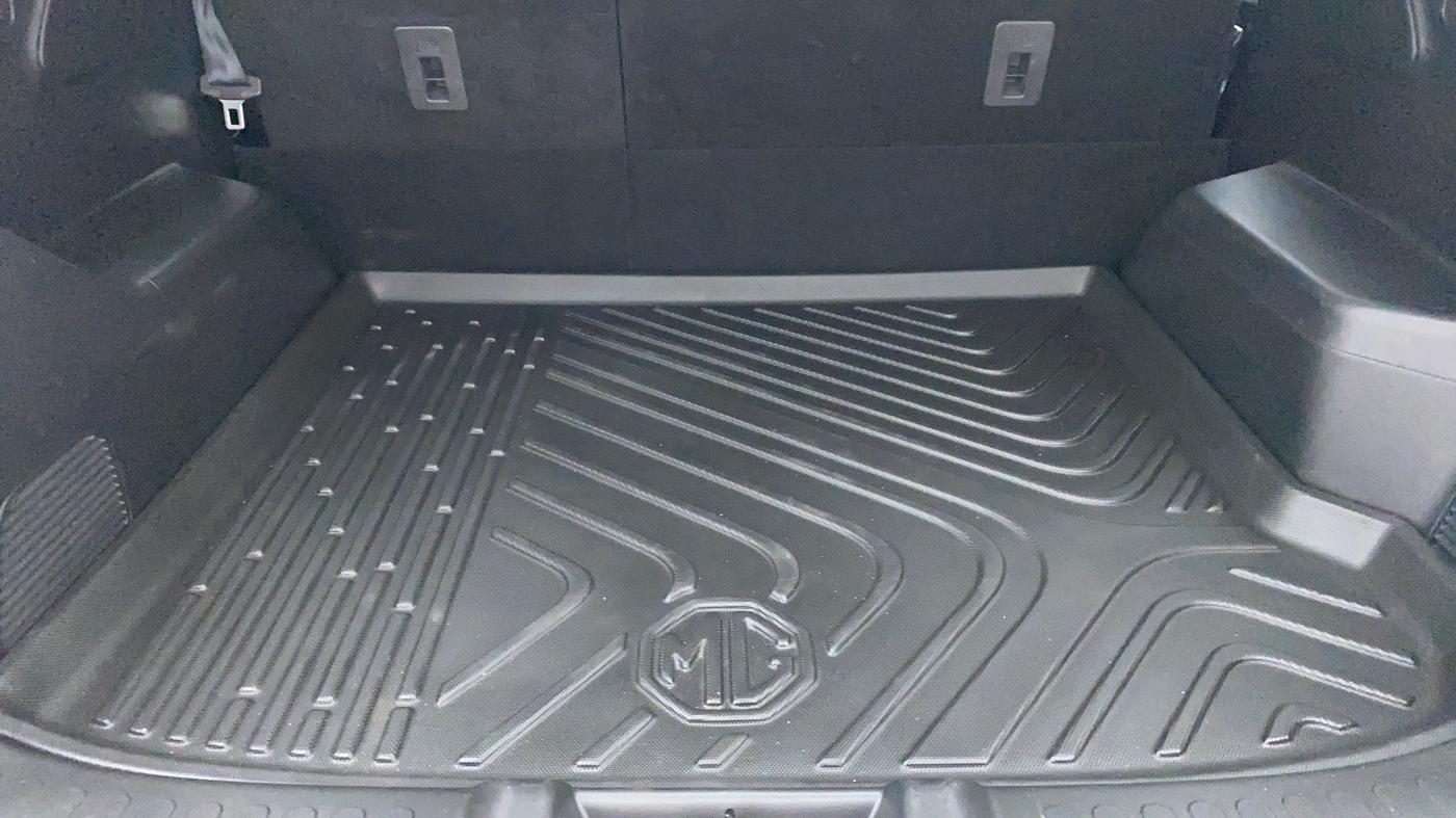 2020 MG HECTOR SMART DCT PETROL, Petrol, Automatic, 18,813 km, Boot Inside