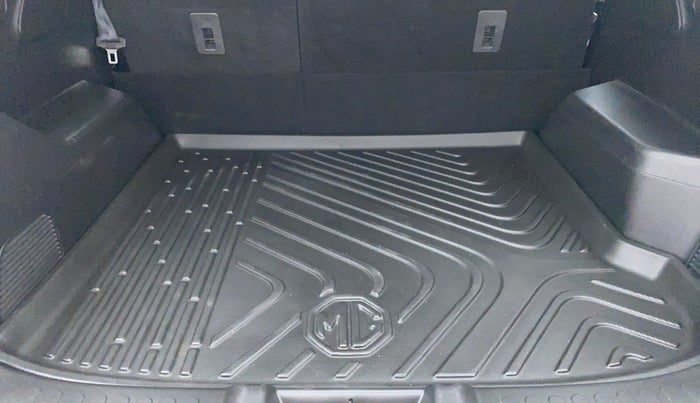 2020 MG HECTOR SMART DCT PETROL, Petrol, Automatic, 18,813 km, Boot Inside