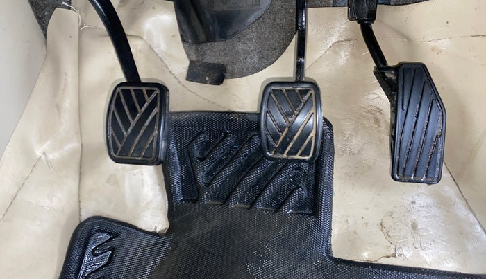 2023 Maruti Ertiga VXI SHVS, Petrol, Manual, 4,808 km, Pedals