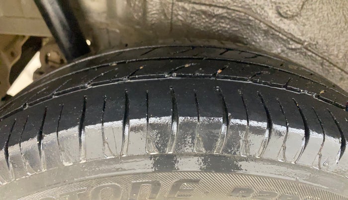 2015 Maruti Wagon R 1.0 VXI, Petrol, Manual, 73,630 km, Right Rear Tyre Tread