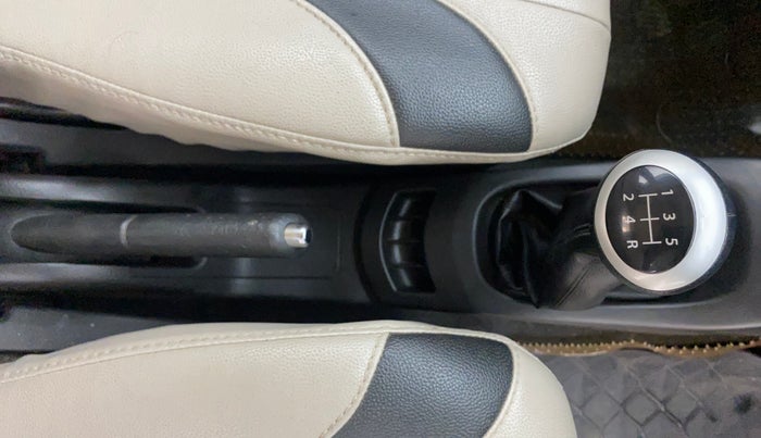 2015 Maruti Wagon R 1.0 VXI, Petrol, Manual, 73,630 km, Gear Lever