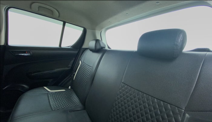2015 Maruti Swift VDI, Diesel, Manual, 86,938 km, Right Side Door Cabin View