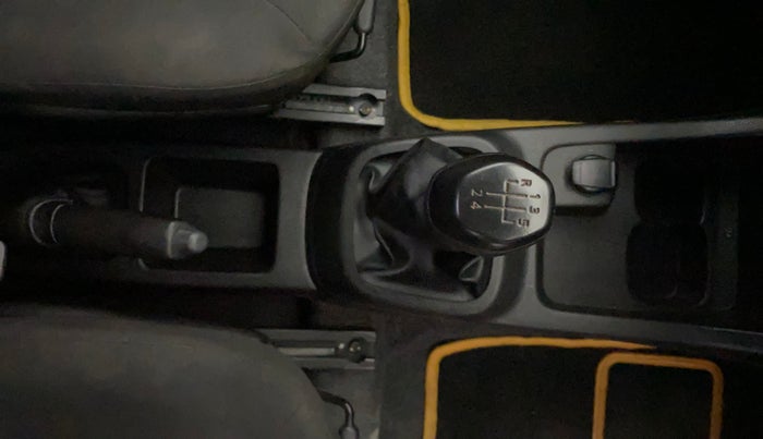 2019 Renault Kwid RXL, Petrol, Manual, 44,759 km, Gear Lever