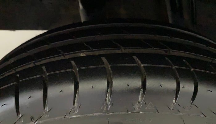 2019 Renault Kwid RXL, Petrol, Manual, 44,759 km, Right Rear Tyre Tread