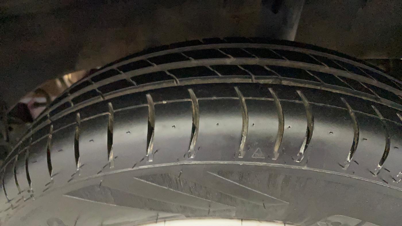 2019 Renault Kwid RXL, Petrol, Manual, 44,762 km, Left Rear Tyre Tread