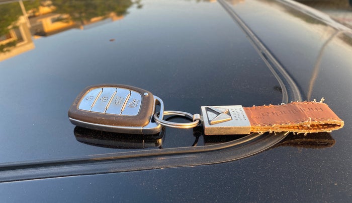 2021 Hyundai Creta SX IVT 1.5 PETROL, Petrol, Automatic, 1,17,569 km, Key Close Up