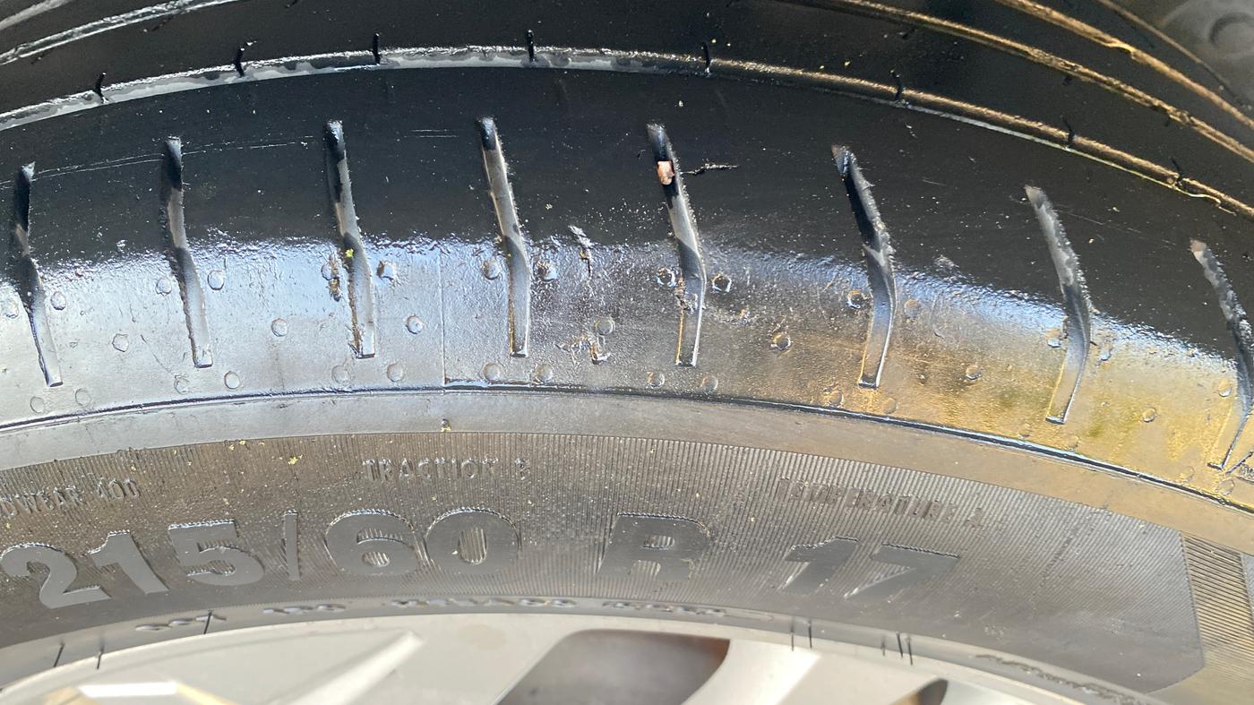 2021 Hyundai Creta SX IVT 1.5 PETROL, Petrol, Automatic, 1,17,634 km, Left Rear Tyre Tread