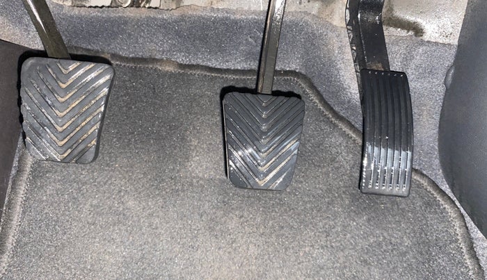 2019 Hyundai Elite i20 SPORTZ PLUS 1.2 DUAL TONE, Petrol, Manual, 54,458 km, Pedals