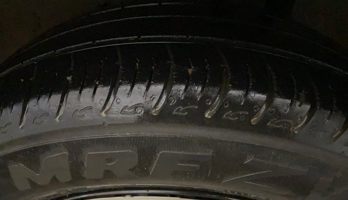 2020 Maruti Baleno DELTA PETROL 1.2, Petrol, Manual, 43,787 km, Left Rear Tyre Tread