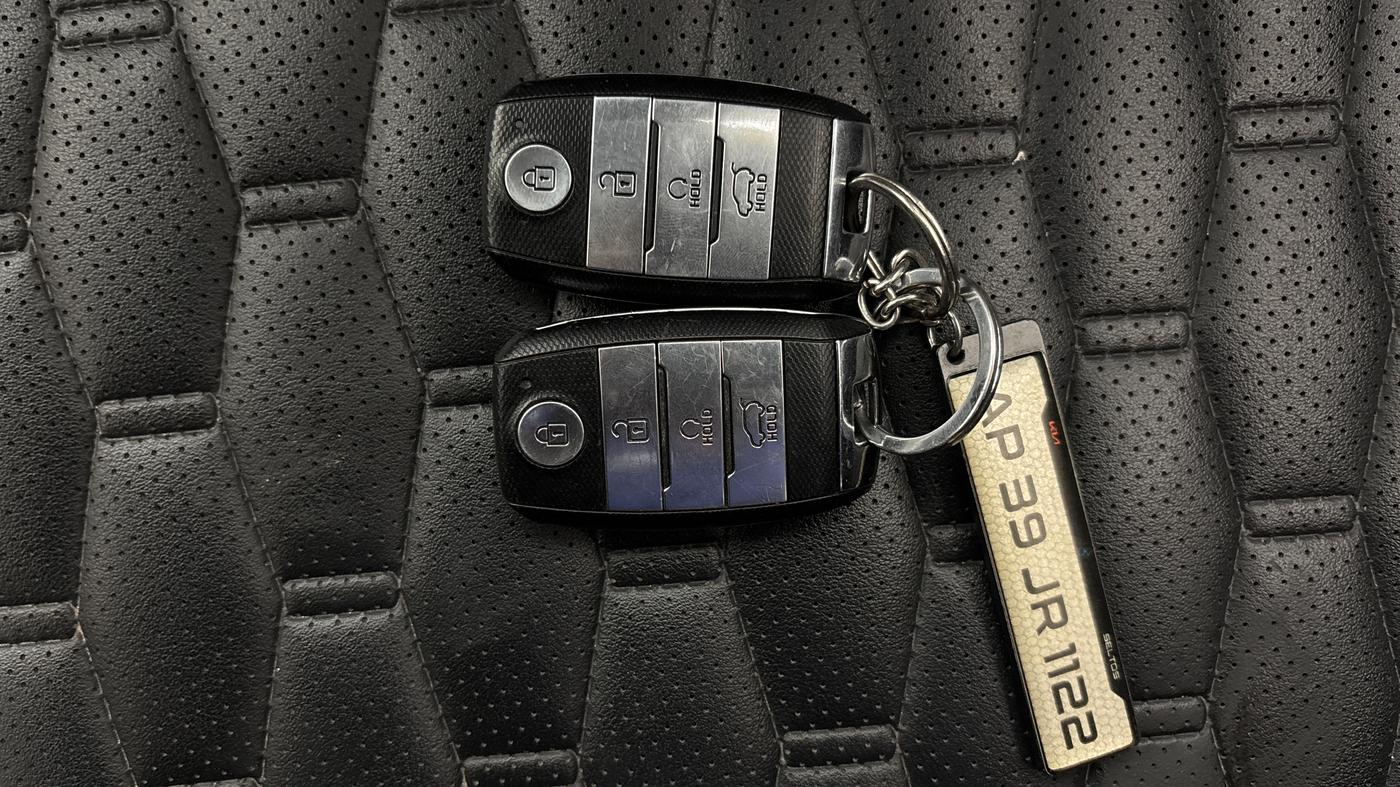 2021 KIA SELTOS HTX ANNIVERSARY EDITION 1.5 PETROL IVT, Petrol, Automatic, 50,345 km, Key Close Up