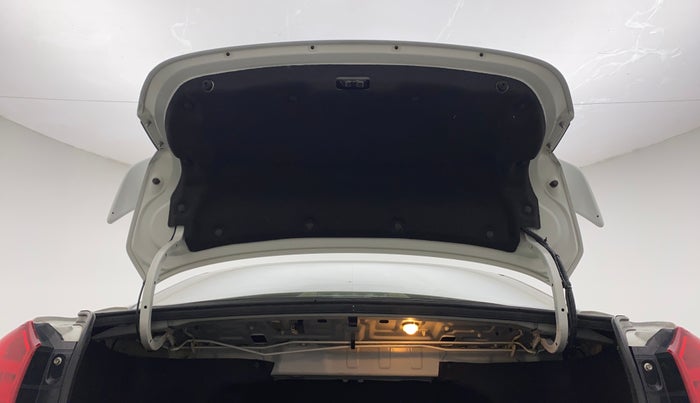 2018 Maruti Ciaz ALPHA 1.5 SHVS PETROL, Petrol, Manual, 32,480 km, Boot Door Open
