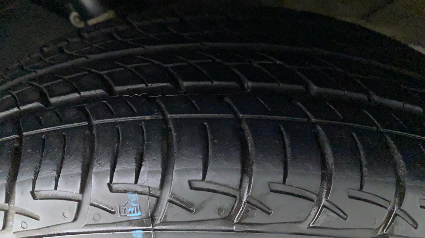 2021 Skoda Rapid 1.0 AMBITION TSI AT, Petrol, Automatic, 4,444 km, Left Front Tyre Tread