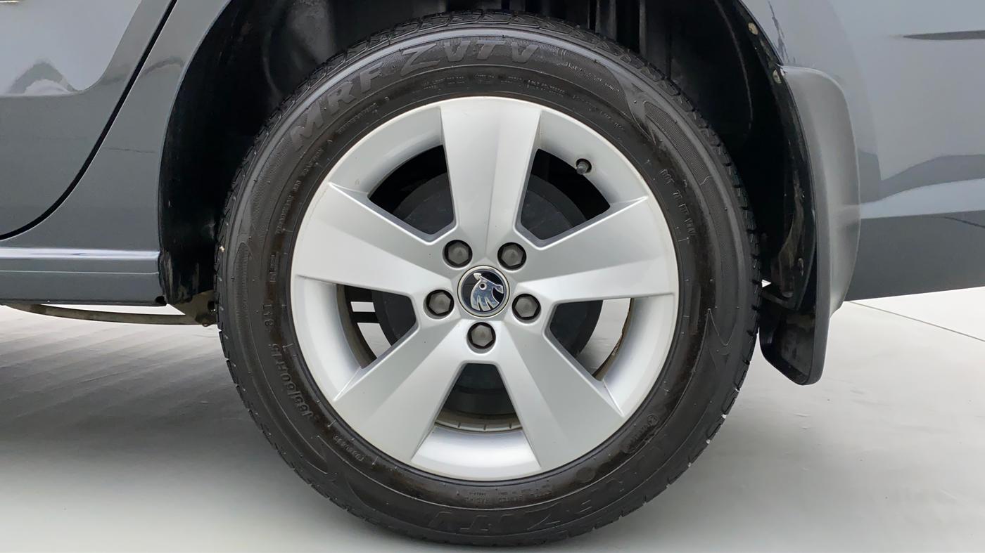 2021 Skoda Rapid 1.0 AMBITION TSI AT, Petrol, Automatic, 4,444 km, Left Rear Wheel