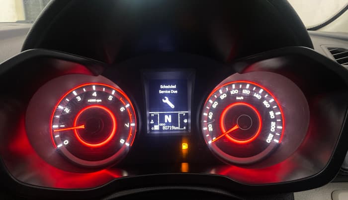 2022 Mahindra XUV300 W8 (O) 1.2 PETROL AMT, Petrol, Automatic, 80,718 km, Odometer Image