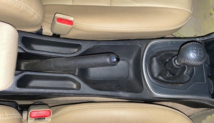 2019 Honda City 1.5L I-VTEC VX, Petrol, Manual, 41,363 km, Gear Lever