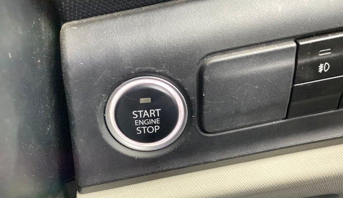 2023 Tata ALTROZ XZ CNG, CNG, Manual, 37,900 km, Keyless Start/ Stop Button