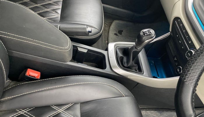 2023 Tata ALTROZ XZ CNG, CNG, Manual, 37,900 km, Gear Lever