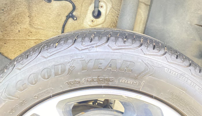 2023 Tata ALTROZ XZ CNG, CNG, Manual, 37,900 km, Left Rear Tyre Tread