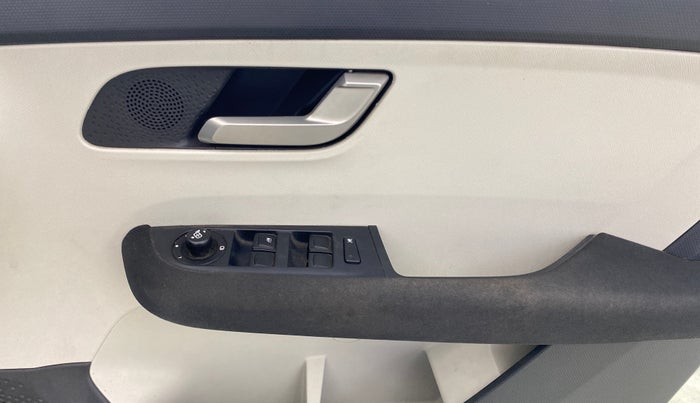 2023 Tata ALTROZ XZ CNG, CNG, Manual, 37,900 km, Driver Side Door Panels Control