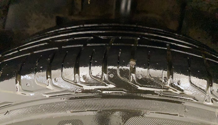 2023 Tata NEXON XZ PLUS LUX SUNROOF RED DARK PETROL, Petrol, Manual, 5,862 km, Left Front Tyre Tread