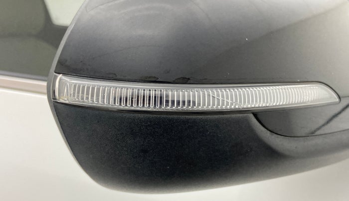 2019 KIA SELTOS HTX 1.5 PETROL, Petrol, Manual, 95,529 km, Right rear-view mirror - Indicator light has minor damage