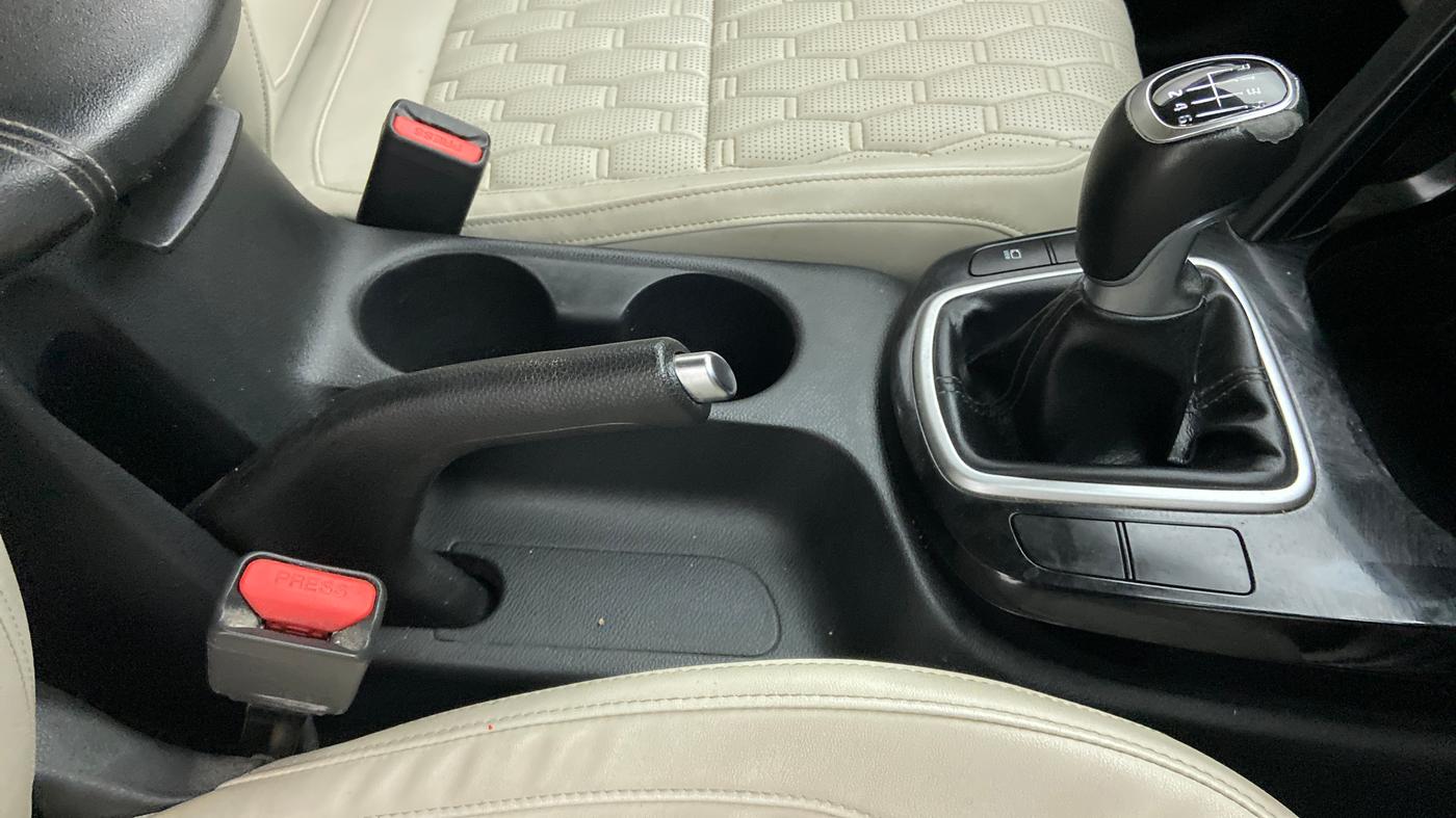 2019 KIA SELTOS HTX 1.5 PETROL, Petrol, Manual, 95,529 km, Gear Lever
