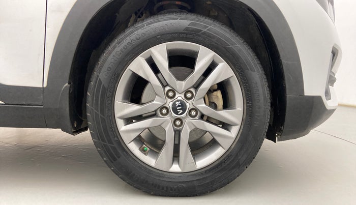 2019 KIA SELTOS HTX 1.5 PETROL, Petrol, Manual, 95,529 km, Right Front Wheel