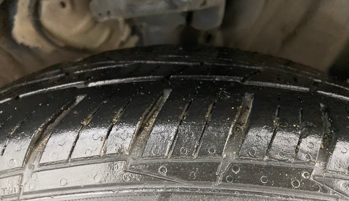 2019 KIA SELTOS HTX 1.5 PETROL, Petrol, Manual, 95,529 km, Right Front Tyre Tread