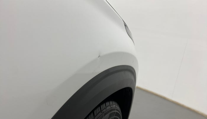 2019 KIA SELTOS HTX 1.5 PETROL, Petrol, Manual, 95,529 km, Right fender - Slightly dented