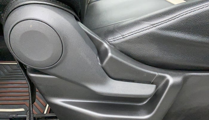 2022 Maruti New Wagon-R ZXI 1.2, Petrol, Manual, 14,319 km, Driver Side Adjustment Panel