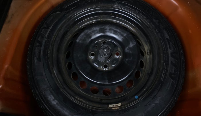 2015 Maruti Baleno DELTA PETROL 1.2, Petrol, Manual, 68,485 km, Spare Tyre