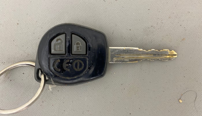 2015 Maruti Baleno DELTA PETROL 1.2, Petrol, Manual, 68,485 km, Key Close Up