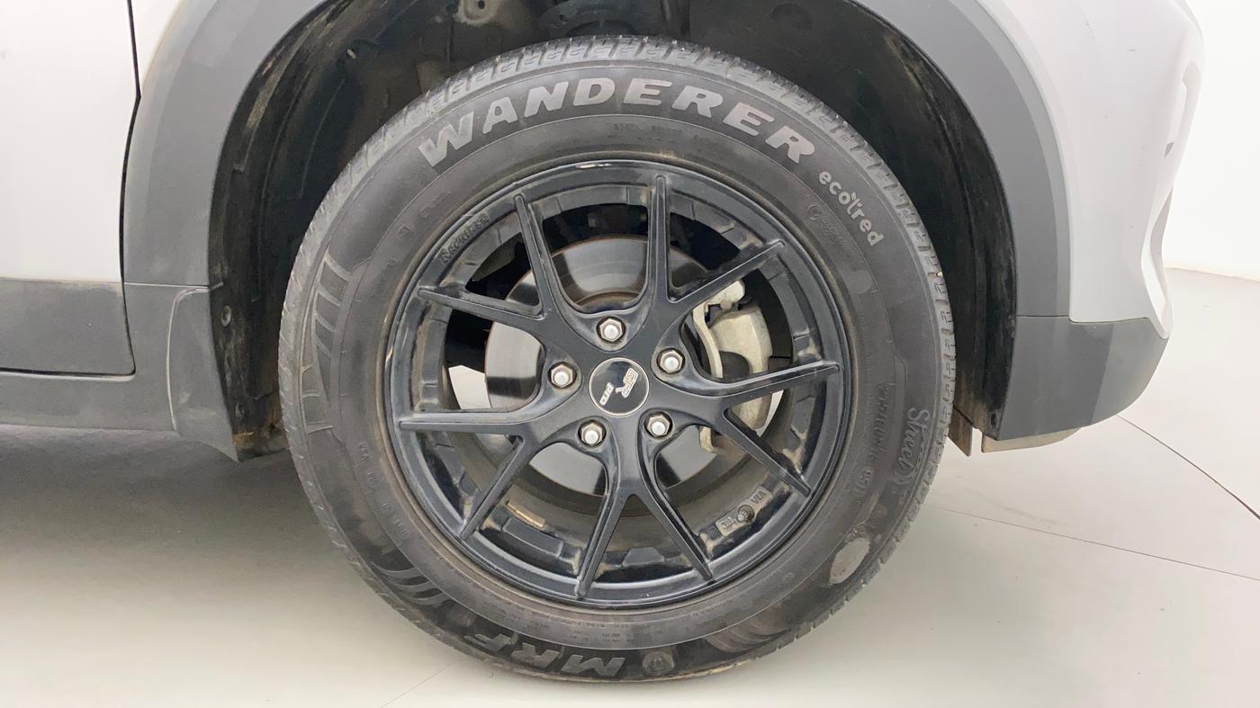 2022 KIA SONET HTK PLUS 1.5, Diesel, Manual, 48,055 km, Right Front Wheel