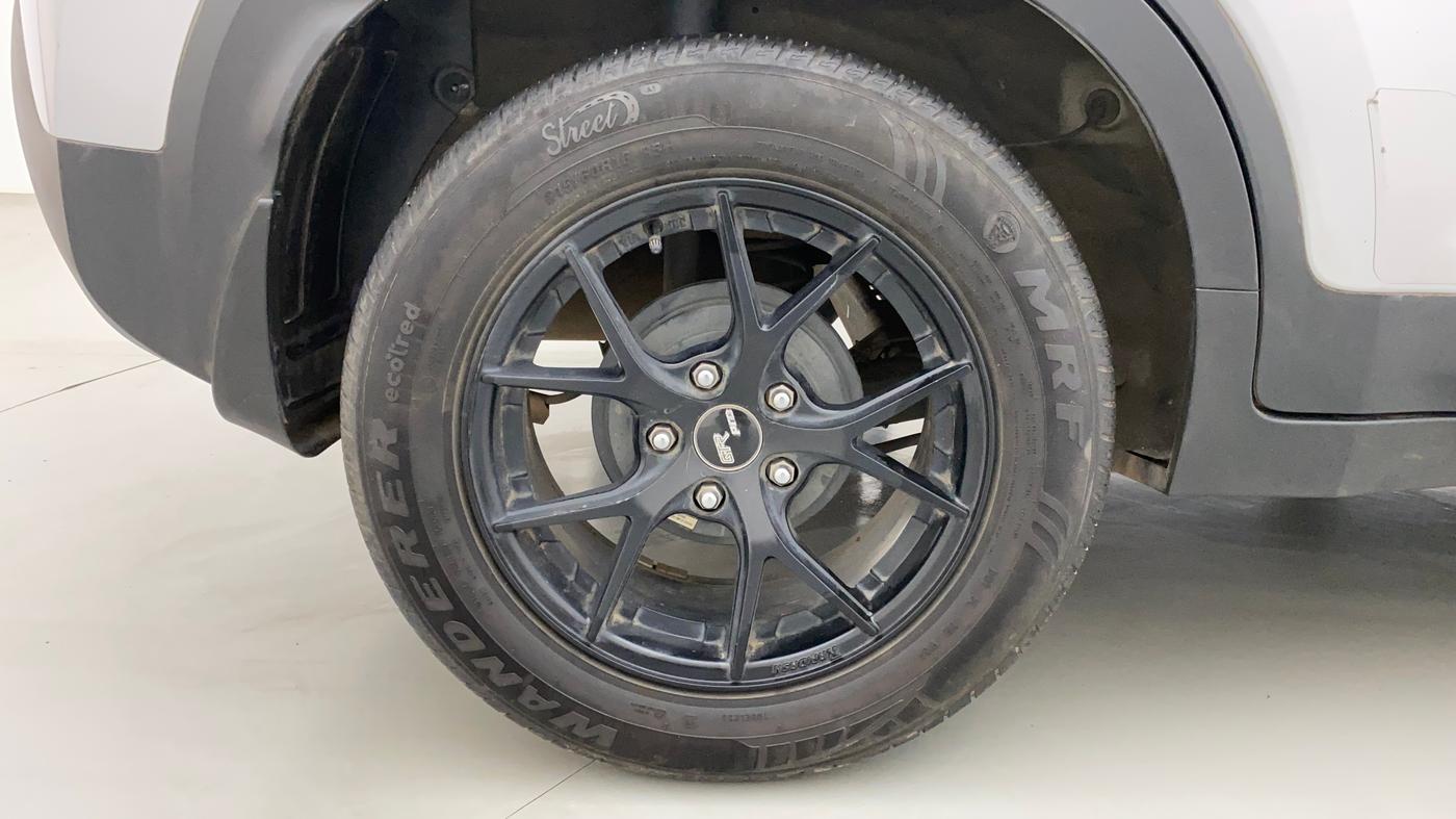 2022 KIA SONET HTK PLUS 1.5, Diesel, Manual, 48,055 km, Right Rear Wheel
