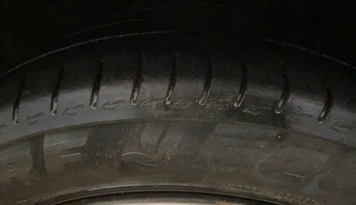 2023 Tata ALTROZ XM PLUS SUNROOF CNG, CNG, Manual, 55,861 km, Left Front Tyre Tread