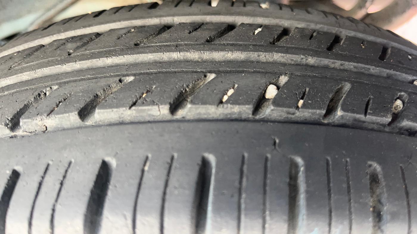2014 Datsun Go T, Petrol, Manual, 45,989 km, Left Rear Tyre Tread