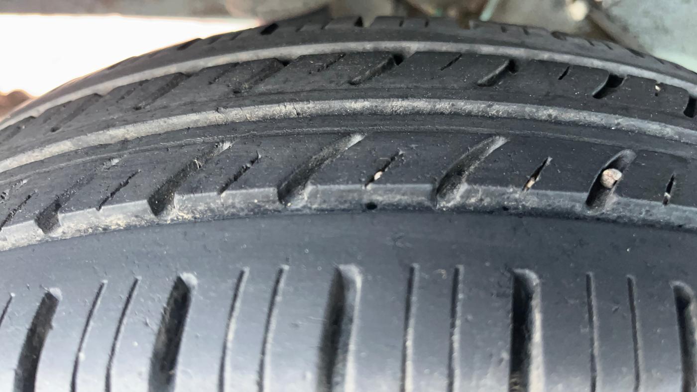 2014 Datsun Go T, Petrol, Manual, 45,989 km, Right Rear Tyre Tread