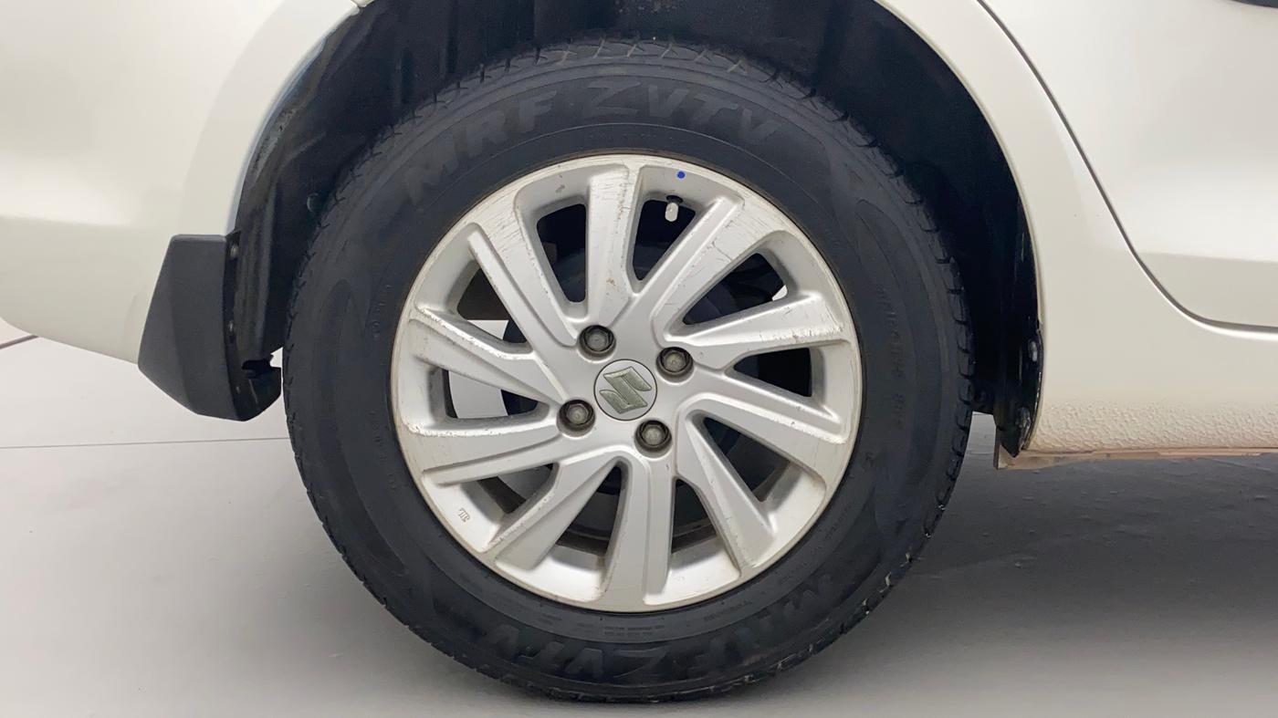 2016 Maruti Swift Dzire ZDI AMT, Diesel, Automatic, 29,238 km, Right Rear Wheel