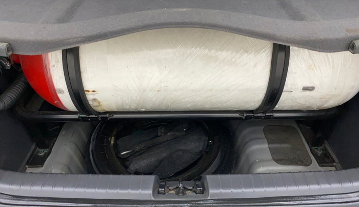 2020 Hyundai GRAND I10 NIOS SPORTZ 1.2 KAPPA VTVT CNG, CNG, Manual, 62,490 km, Boot Inside