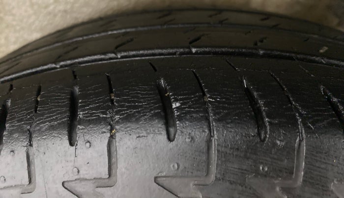 2019 Maruti IGNIS ZETA 1.2, Petrol, Manual, 30,325 km, Left Rear Tyre Tread