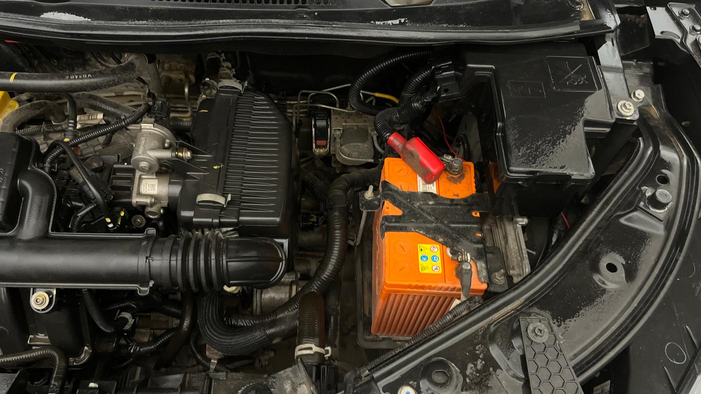 2023 Nissan MAGNITE XV CVT TURBO KURO EDITION , Petrol, Automatic, 19,702 km, Engine View - Left