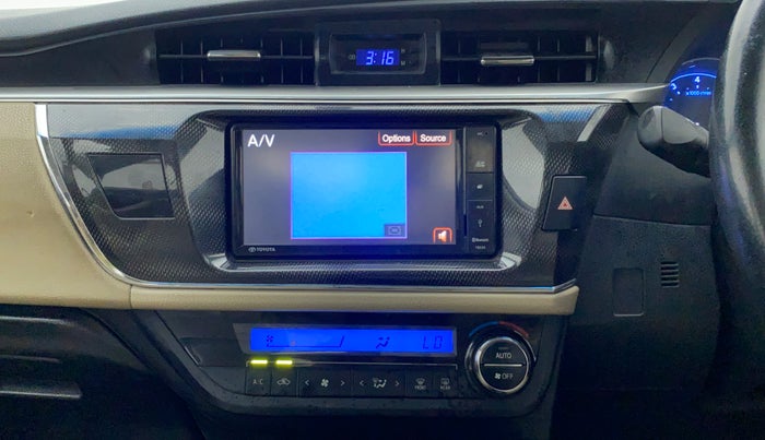 2015 Toyota Corolla Altis GL, Petrol, Manual, 1,00,530 km, Air Conditioner