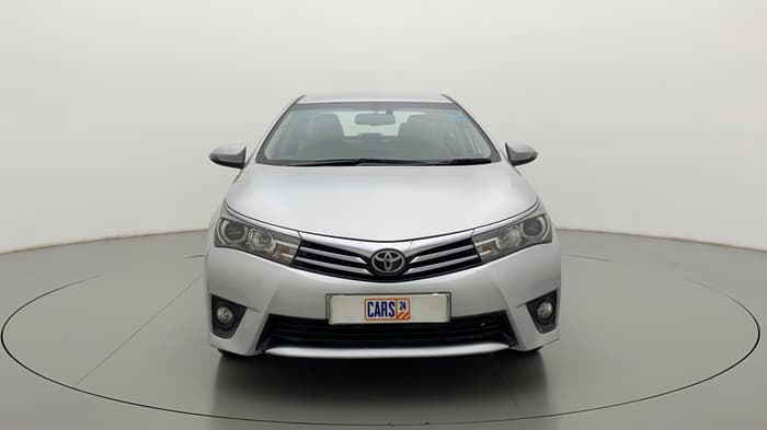 2015 Toyota Corolla Altis GL, Petrol, Manual, 1,00,530 km, Front