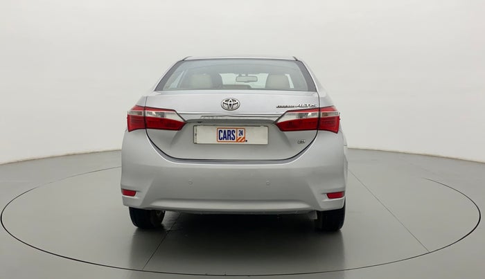 2015 Toyota Corolla Altis GL, Petrol, Manual, 1,00,530 km, Back/Rear