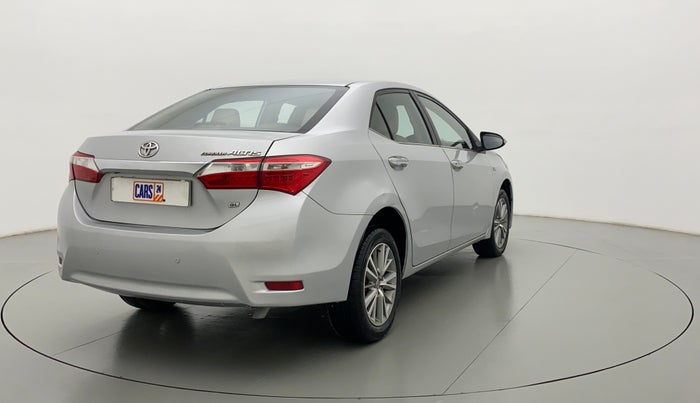 2015 Toyota Corolla Altis GL, Petrol, Manual, 1,00,530 km, Right Back Diagonal