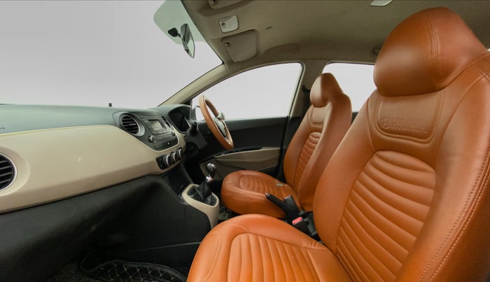 2017 Hyundai Xcent S 1.2, Petrol, Manual, 95,666 km, Right Side Front Door Cabin