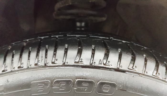 2018 Maruti Vitara Brezza VDI AMT, Diesel, Automatic, 98,857 km, Right Front Tyre Tread