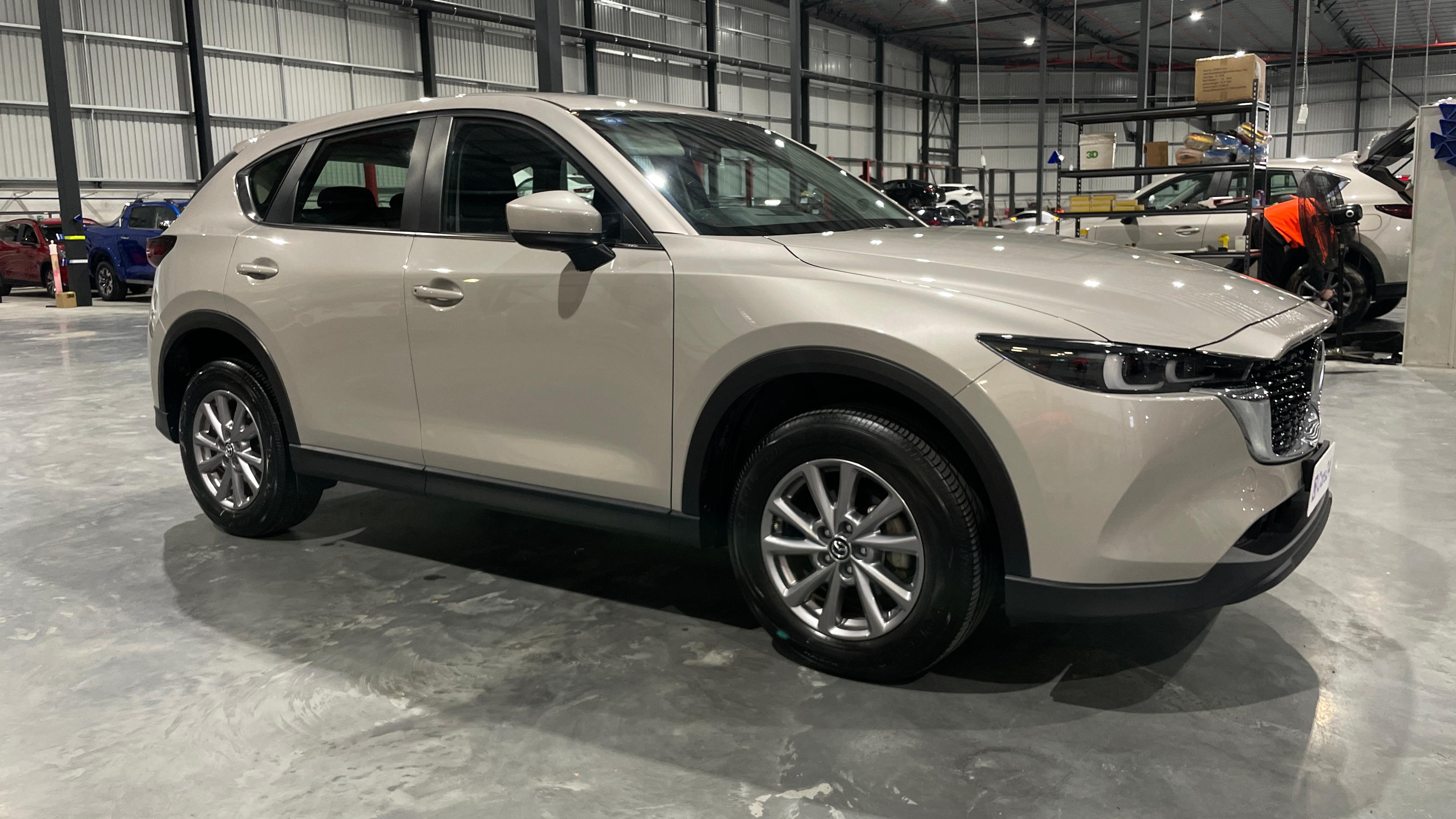Mazda CX-5 image