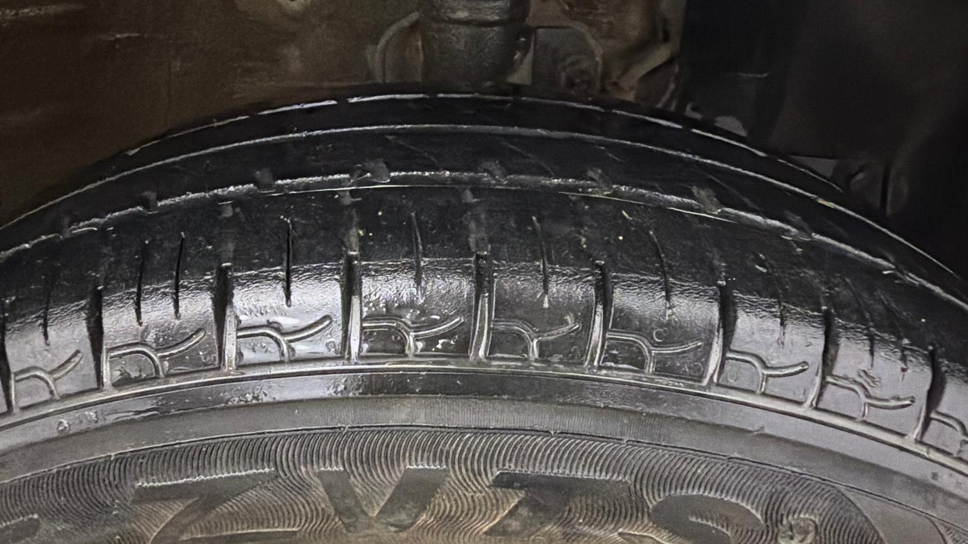 2021 Maruti New Wagon-R LXI CNG 1.0, CNG, Manual, 66,982 km, Right Front Tyre Tread
