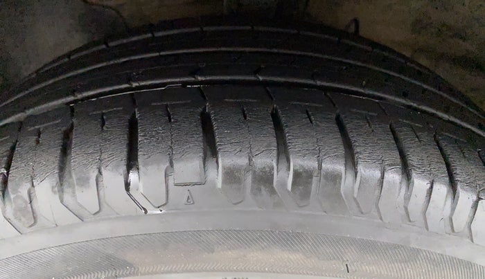 2018 Hyundai Verna 1.6 SX VTVT AT (O), Petrol, Automatic, 12,944 km, Left Front Tyre Tread